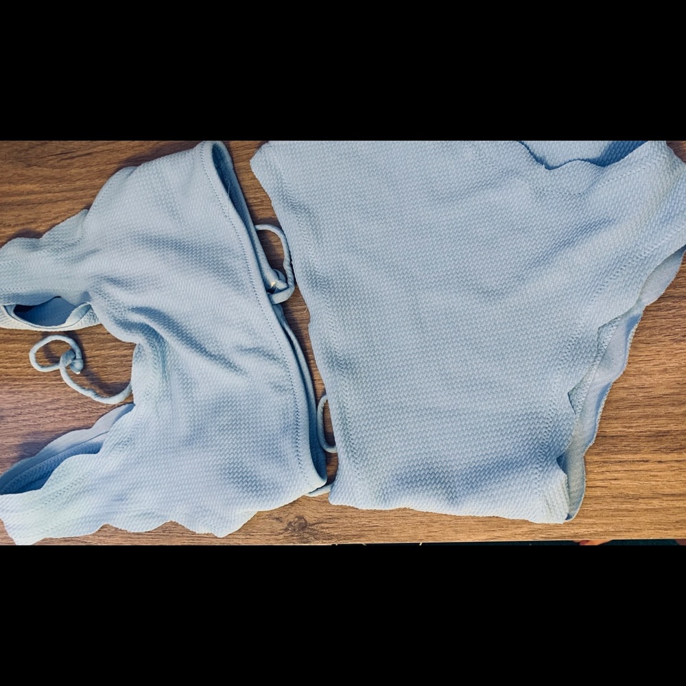 BLUE RUFFLED HIGH WAISTED BIKINI